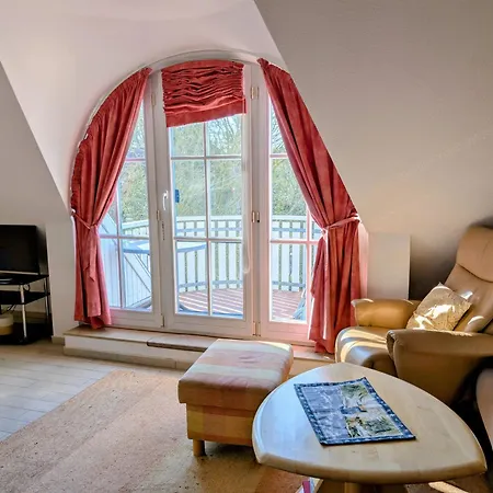 Zeesenkoje Apartment *